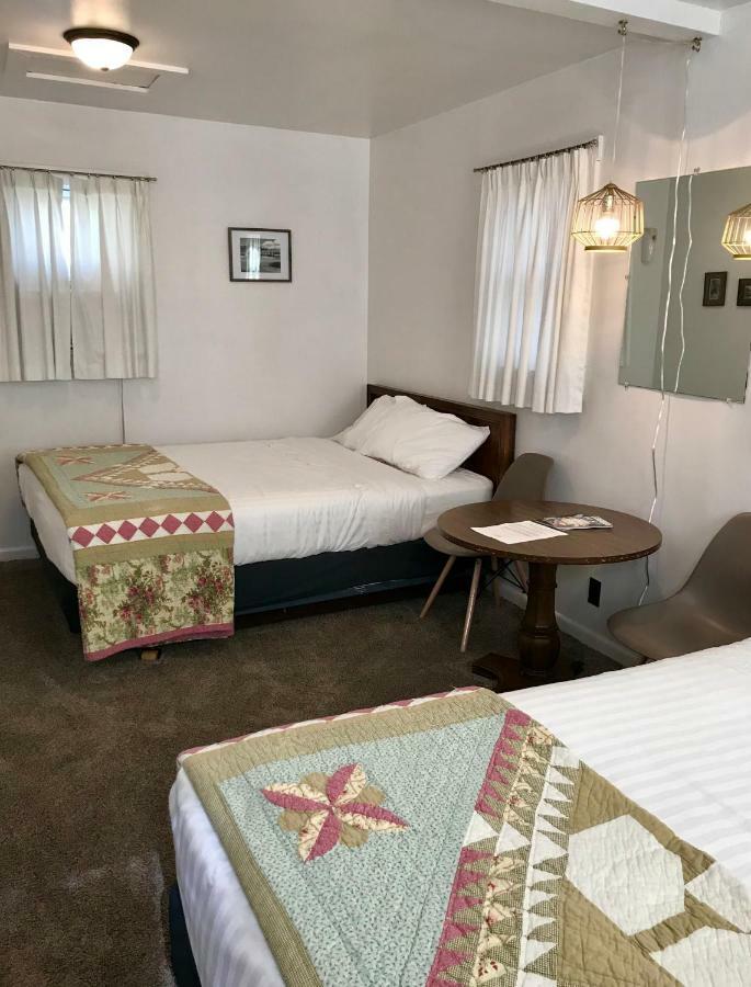 Chalet Motel Custer Ngoại thất bức ảnh